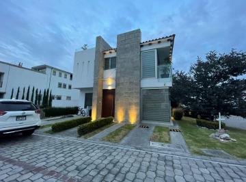 Casa en condominio · 365m² · 3 Recámaras · 2 Estacionamientos · Casa en Condominio en Venta en Condado del Valle