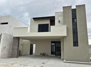 Casa de 4 habitaciones, Saltillo · Casa en Venta en Valle de Fontana