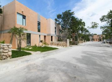 Casa · 253m² · 2 Recámaras · 1 Estacionamiento · Casa en Venta con Financiamiento Directo en Tulum