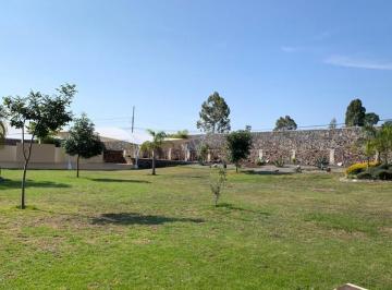 Terreno comercial , Querétaro · Terreno con Construcción en Renta en Pie de Gallo, Qro