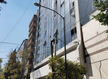 Oficina · 75m² · 4 Recámaras · 1 Estacionamiento · Oficina en Venta en Petrarca Colonia Polanco