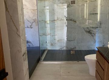 Casa de 5 habitaciones, Guadalajara · Casa Remodelada de Lujo