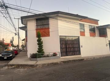Casa de 4 habitaciones, Puebla · Casa en Venta en Bugambilias