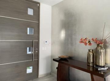 Casa · 360m² · 4 Recámaras · 2 Estacionamientos · Casa - Cumbres Elite Premier
