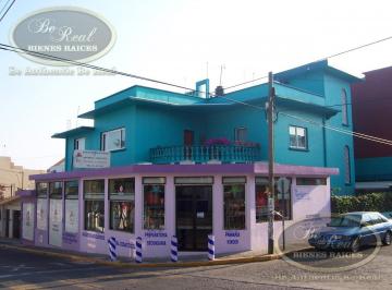 Casa · 700m² · Casa en Esquina en El Centro de Xalapa (Posibilidades Comerciales)