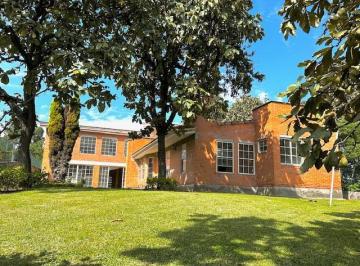 Casa de 4 habitaciones, Tlajomulco de Zúñiga · El Palomar Excelente Casa en Venta