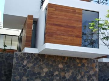 Casa · 200m² · 3 Recámaras · 2 Estacionamientos · Casa en Venta en Cañadas del Arroyo