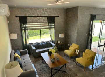 Casa · 203m² · 3 Recámaras · Casa en Saltillo