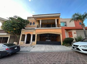 Casa de 3 habitaciones, Morelia · Casa en Venta en Lomas de Las Americas Norte Morelia