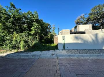 Terreno / Lote , Zihuatanejo de Azueta · Terreno en Venta en Ixtapa Zihuatanejo, Guerrero