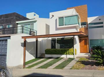 Casa en Renta con Recámara en Planta Baja en Cumbres del Lago, Juriquilla
Renta · Casa en Renta con Recámara en Planta Baja en Cumbres del Lago, Juriquilla