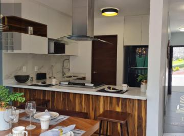 Casa · 135m² · 4 Recámaras · 2 Estacionamientos · Casa de 3 Niveles con Roof Garden y 4 Recámaras en Zibatá