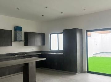 Casa de 3 habitaciones, Santiago · Casa en Venta en Altares Residencial / Zona Santiago N. L. / Los Cavazos