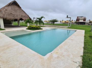 Casa · 164m² · 3 Recámaras · 2 Estacionamientos · Casa Nueva en Venta en Zona Country Sotavento