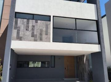 Casa en condominio · 330m² · 4 Recámaras · 2 Estacionamientos · Venta de Casa Nueva en Lomas de Angelopolis III, Cascatta, Puebla