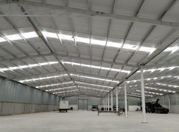 Nave industrial , Saltillo · Bodegas de 850, 1,750, 3,700 m² y 10,000 m² en Saltillo, Ramos y Derramadero