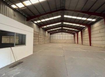 Bodega comercial 950m² Renta Malintzi · Bodega Rumbo Estadio, Autopista 1000 Área Techada/1300 con Patio de Maniobras