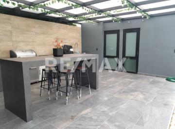 Casa en condominio · 220m² · 3 Recámaras · 2 Estacionamientos · Casa en Venta en Gran Capricho Cumbres del Lago Juriquilla Queretaro