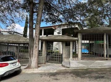 Casa · 518m² · 4 Recámaras · 4 Estacionamientos · Castillo de Pisa, Condado de Sayavedra, Atizapan de Zaragoza, Estado de México - (4)