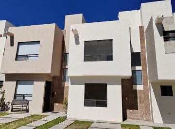Casa en condominio Renta 100m² de 3 habitaciones · Renta Casa Rincones del Marques