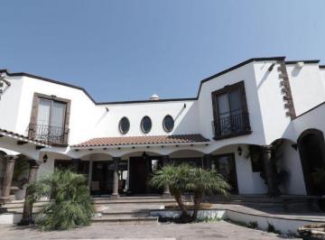 Casa de 5 habitaciones, Querétaro · Casa en Venta