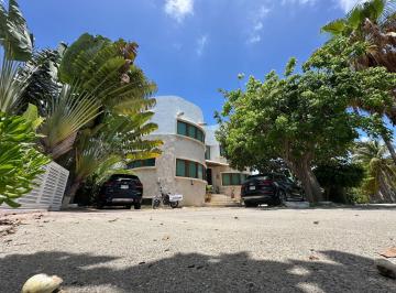Casa · 720m² · 5 Recámaras · 6 Estacionamientos · Casa en Venta, Canales Puerto Cancun, 5 Recámaras, Quintana Roo