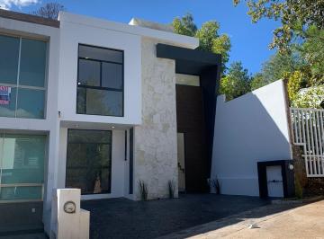 Casa de 3 habitaciones, Morelia · Casa en Venta en Altozano Morelia