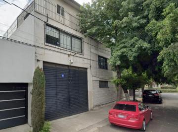 Casa uso de suelo , Coyoacán · Casa con Uso de Suelo en Venta en Campestre Churubusco