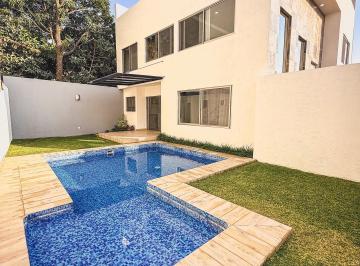 Casa Venta 224m² de 3 habitaciones · ¡Estrena Casa con Alberca y Jardín en Priv. con Seguridad (Sur de Cuernavaca)!