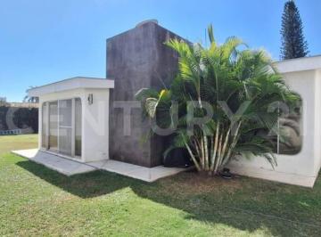 Casa · 467m² · 4 Recámaras · 4 Estacionamientos · Casa en Venta un Nivel en Av Palmira Cuernavaca Morelos