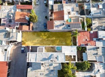 Terreno / Lote · 352m² · Venta Terreno en Trojes de Oriente Al Norte Bi