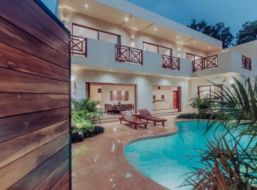Casa de 5 habitaciones, Tulum · Increible “casa Kaban” en Tulum en Venta