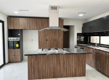 Casa , Chihuahua · Casa en Venta Nueva C:270 m² en Asturias $6.1 Mill