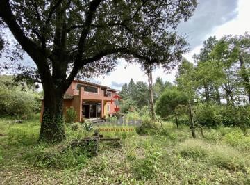 Casa de 2 habitaciones, Tepoztlán · Casa en Venta en Tepoztlán con Gran Terreno, San Juan Tlaconteco.