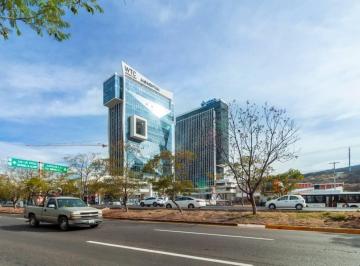 Oficina , Querétaro · Oficina en Renta en Momentum Paseo de La Republica