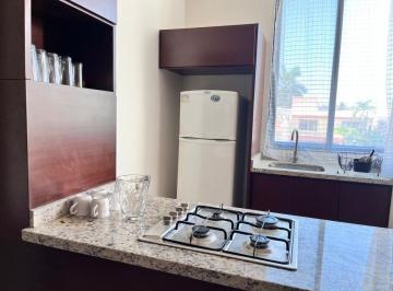 Casa de 3 habitaciones, Mazatlán · Oportunidad 3 Recamaras, Amplio Departamento en Venta! en Zona Dorada Mazatlán.