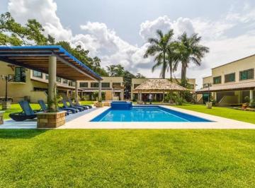 Casa de 3 habitaciones, Xochitepec · Venta Casa 3 Recamaras con Opcion a Roff Garden y Jacuzzi