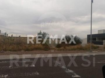 Terreno / Lote · 399m² · Rtv Terreno Venta Colinas de Juriquilla Monte Meru