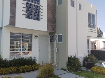 Casa de 3 habitaciones, Tizayuca · "Atractiva Casa de 3 Recámaras en Privada Segura"
