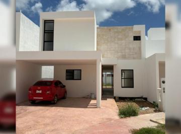 Casa · 237m² · 4 Recámaras · 2 Estacionamientos · Hermosa Casa en Venta en Cholul, Mérida, Yucatán de 4 Recamaras - Capri M²10