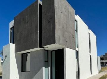 Casa de 3 habitaciones, Aguascalientes · Casa en Venta, Al Sur Poniente de Aguascalientes