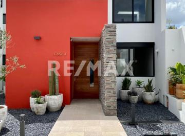 Casa en condominio · 185m² · 2 Recámaras · Casa Nueva en Venta en Condominio en El Centro de Queretaro