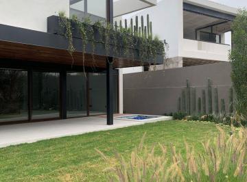 Casa de 4 habitaciones, Querétaro · Casa en Venta en Altozano, Qro
