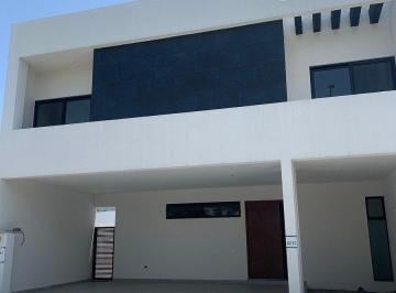 3d3a2ec36d5080c19d701ab33f2ee3be6f0db88d06d4be19bc873dc7e360111e · Casa en Venta en Carretera Nacional