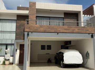 Casa de 3 habitaciones, Alvarado · Casa en Venta en Fracc Lomas del Sol