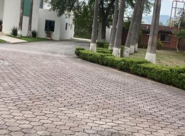 Casa · 681m² · 3 Recámaras · Casa en Venta en Congregación San Francisco, Santiago, N. L.