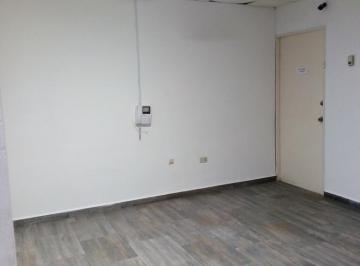 Local comercial de 3 habitaciones, Monterrey · Consultorio en Renta en Colonia Doctores en Monterrey Nuevo Leon
