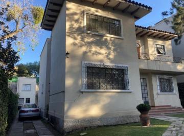 Casa en VENTA en Lomas de Chapultepec con Amplio Jardin · Casa en Venta en Lomas de Chapultepec con Amplio Jardin