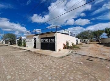 Casa de 2 habitaciones, Tequisquiapan · Casa en Venta en Tequisquiapan, en Ampliacion Lopez Mateos Lupita