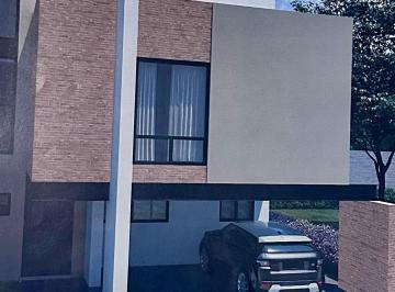 Casa · 242m² · 3 Recámaras · 2 Estacionamientos · Casa en Ramos Arizpe
